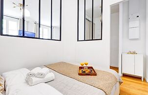 Elegant 1BR by Eiffel - Sleeps 4