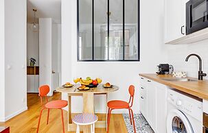 Elegant 1BR by Eiffel - Sleeps 4