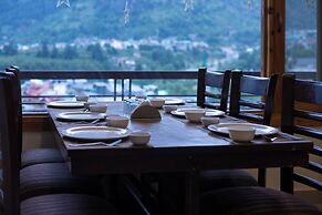 Himalayan Spurge Villa