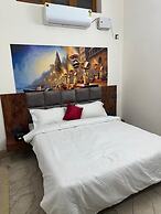 Geetatri Luxury Homestay