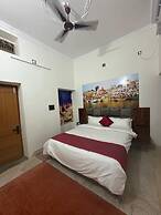 Geetatri Luxury Homestay