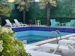 Lion Hotel