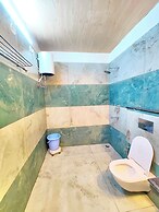 Hotel Crown Castle Mall Road Nainital