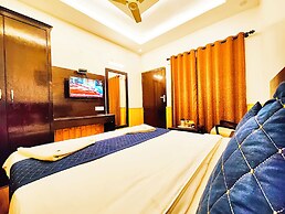 Hotel Crown Castle Mall Road Nainital