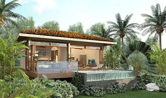 Overthemoon Luxury Pool Villas