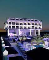 Club Robinhood Hotel