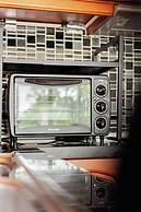 Luxury Iconic Royal Boat Pool Villa North Pattaya