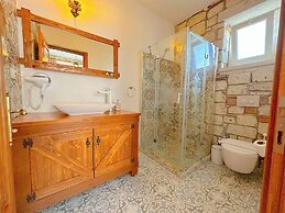 The Fountain Çeşme