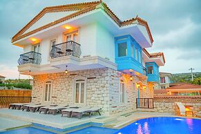 The Fountain Çeşme