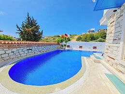 The Fountain Çeşme