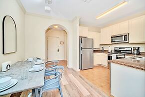 Family-friendly Condo With Pool, Sauna & Hot Tub