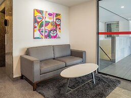 Housr 2 BHK Apartment Sector 41 Gurgaon