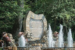 Chukhur Gabala Museum Hotel