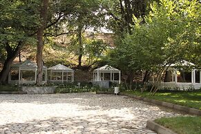 Chukhur Gabala Museum Hotel