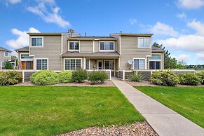 Parkside Retreat 2 Suites, Office, Garage