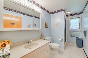 1 Mi to Hunter Mtn: Cozy Unit on 6-acre Property!