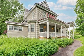 11 Mi to Oneida Lake: Spacious Apt in Verona!