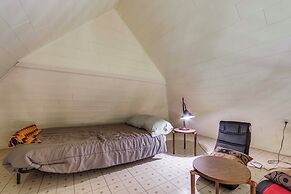 11 Mi to Oneida Lake: Spacious Apt in Verona!