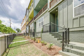 Townhome 1 Mi to Grant Park & Atlanta Beltline!