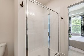 Townhome 1 Mi to Grant Park & Atlanta Beltline!