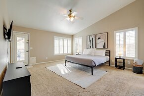 Private Pool & Patio: Spacious Gilbert Getaway!