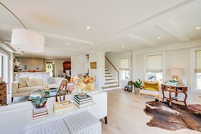 Walk to Beach: Luxe Home w/ Fire Pit in Rowayton!