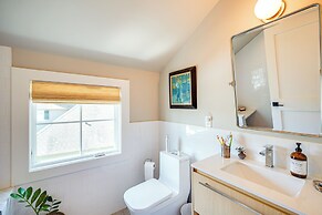 Walk to Beach: Luxe Home w/ Fire Pit in Rowayton!