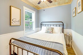 1 Mi to Village: Waterfront Oasis in Lake George!