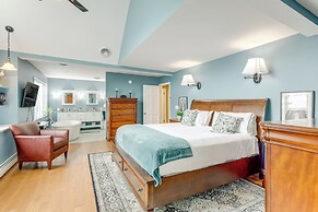 1 Mi to Village: Waterfront Oasis in Lake George!