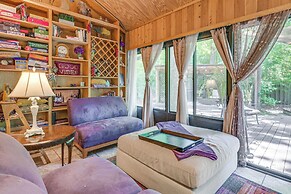 2 Mi to Market St: Gem w/ Peaceful Deck & Porch