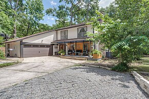 2 Mi to Market St: Gem w/ Peaceful Deck & Porch