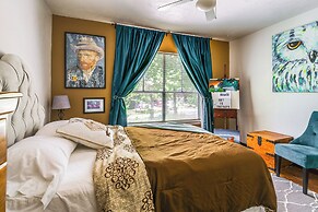 2 Mi to Market St: Gem w/ Peaceful Deck & Porch