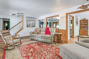 2 Mi to Market St: Gem w/ Peaceful Deck & Porch