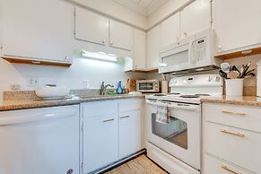 Walk to Beach & Marsh: Condo in Murrells Inlet