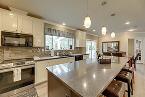 5 Mi to Splashway Waterpark: Cabin in Rock Island