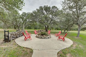 5 Mi to Splashway Waterpark: Cabin in Rock Island