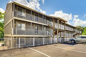 Lake & Pool Access: Lazy Days Condo w/ Balcony!