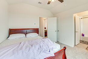 Walk to Lake Ray Hubbard: Spacious Family Home!