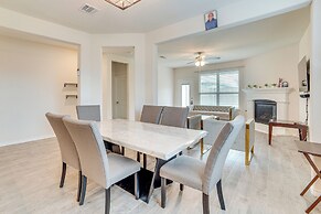 Walk to Lake Ray Hubbard: Spacious Family Home!