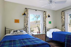 28 Mi to San Diego: Farmhouse on 320 Acres