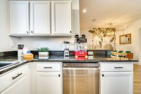 8 Mi to Disney: Luxe Townhome in Kissimmee