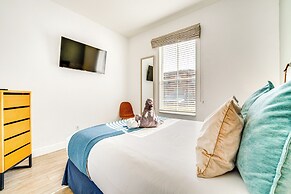 8 Mi to Disney: Luxe Townhome in Kissimmee