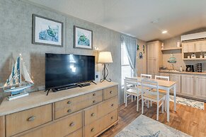 2 Mi to Anna Maria Island: Newly Built Home!