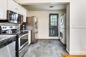 Walk to Golf: Cozy Home w/ Lush Yard in Atlanta!