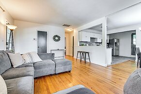 Walk to Golf: Cozy Home w/ Lush Yard in Atlanta!