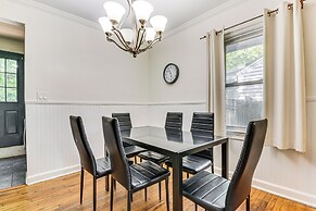 Walk to Golf: Cozy Home w/ Lush Yard in Atlanta!