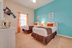 Balcony & Beach Access: Bahama Bay Resort Condo!