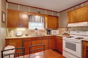 Boat, Swim & Hike: Cottage Near Greers Ferry Lake!