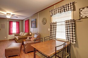 Boat, Swim & Hike: Cottage Near Greers Ferry Lake!