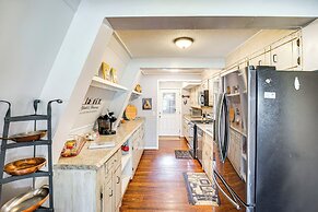 Boat, Kayak & Swim: Lake Guntersville Family Home